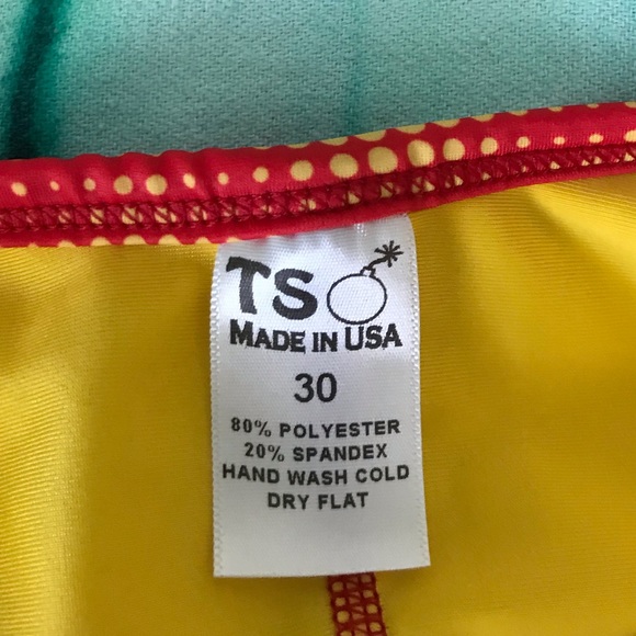 Funky Strappy One Piece - Picture 4 of 5